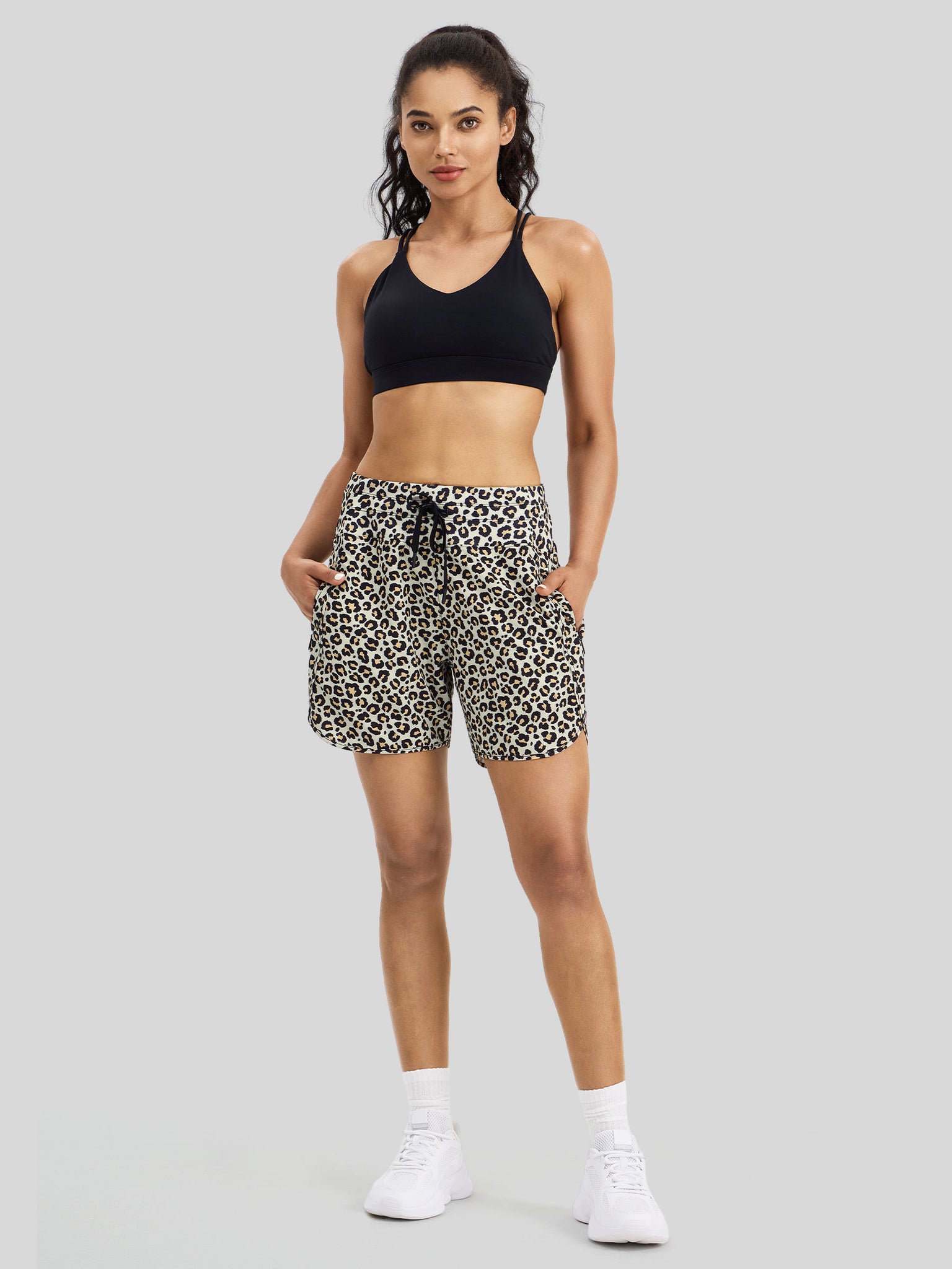 Women's Active 5 Inseam Utility Shorts