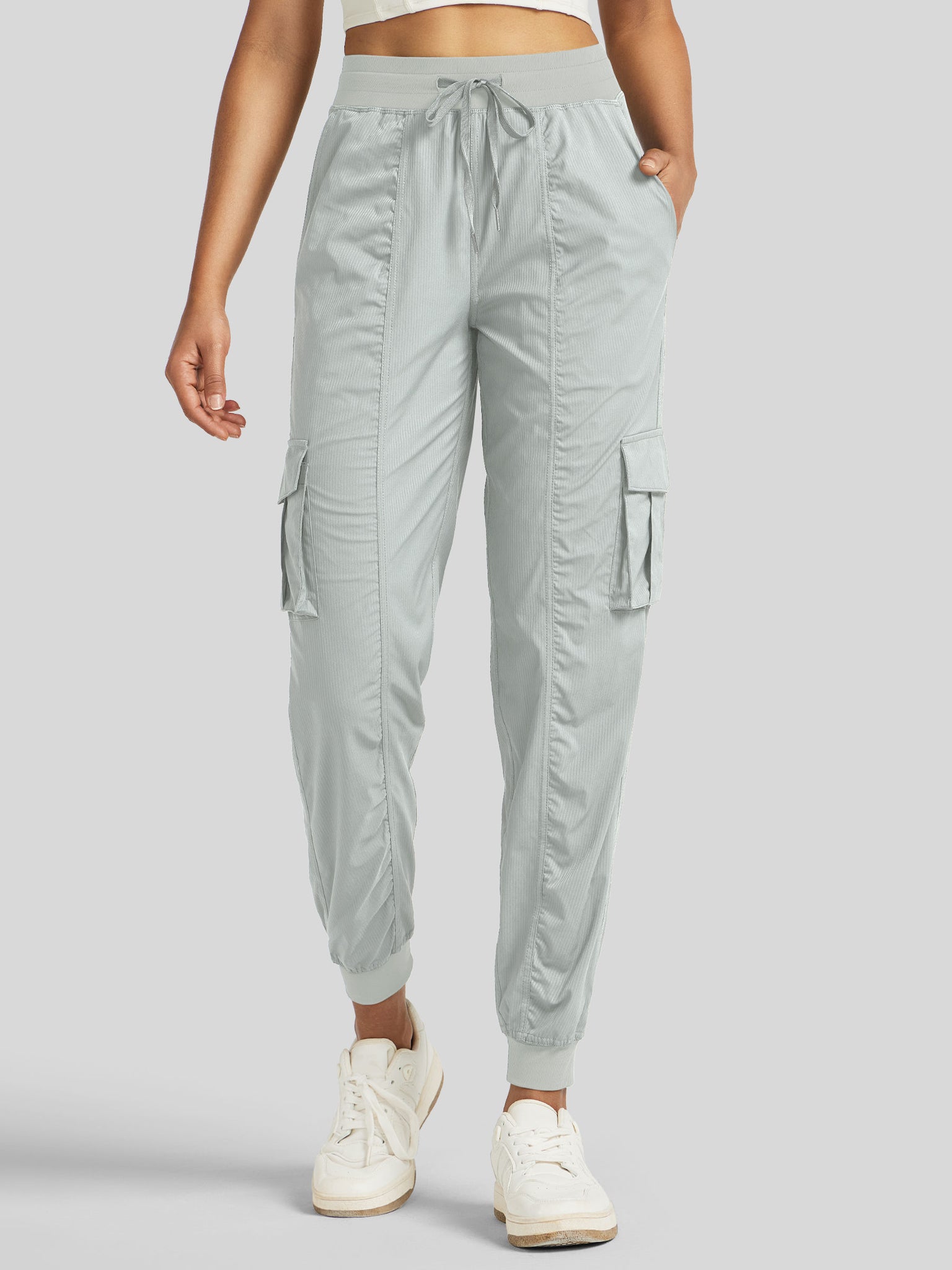 Women's Cargo Studio Joggers