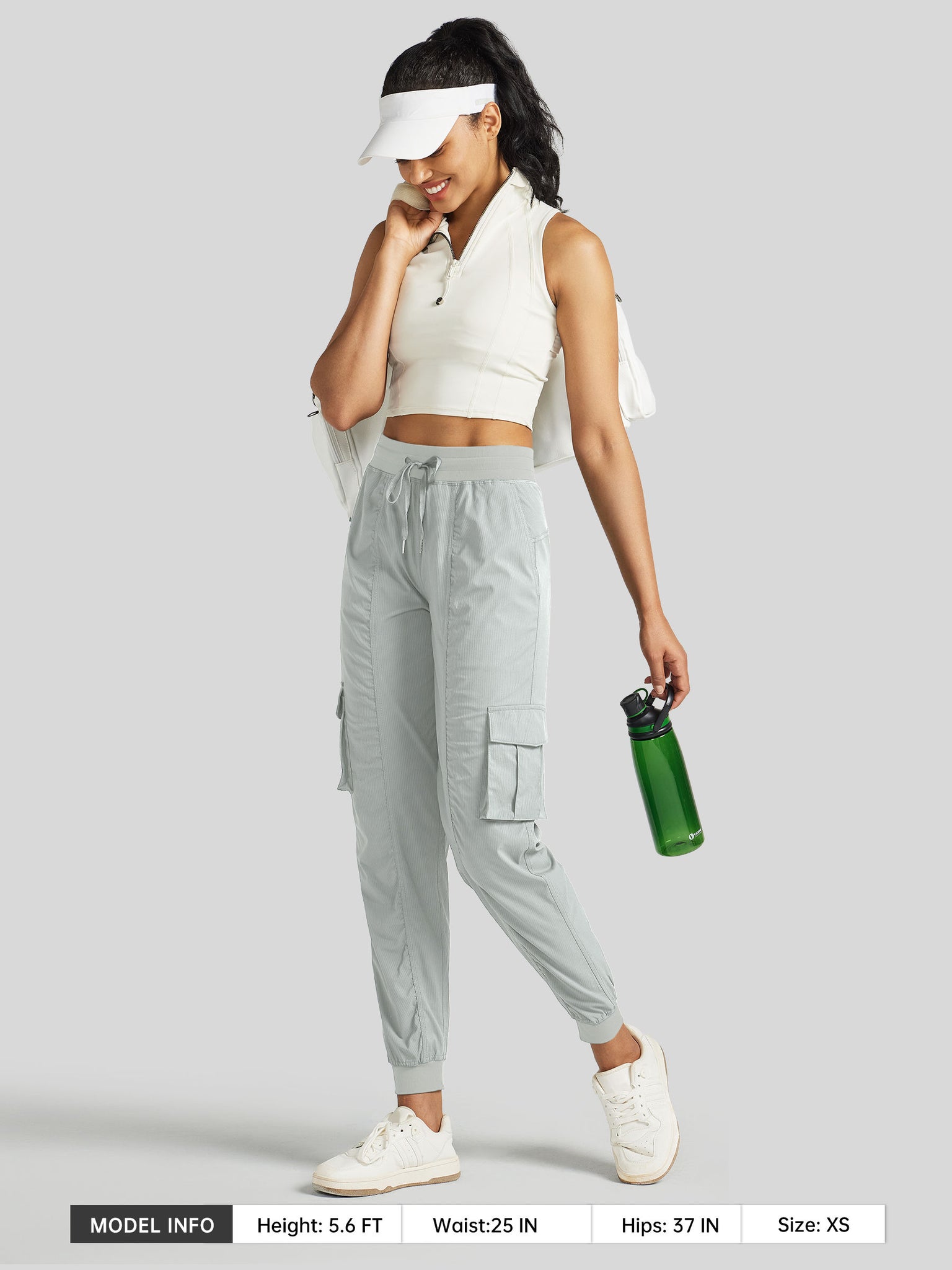 Women's Cargo Studio Joggers