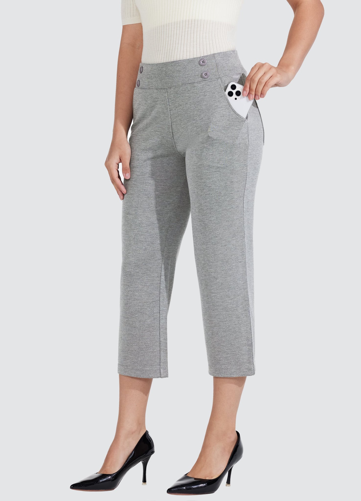 Women's Button Pull On Capris